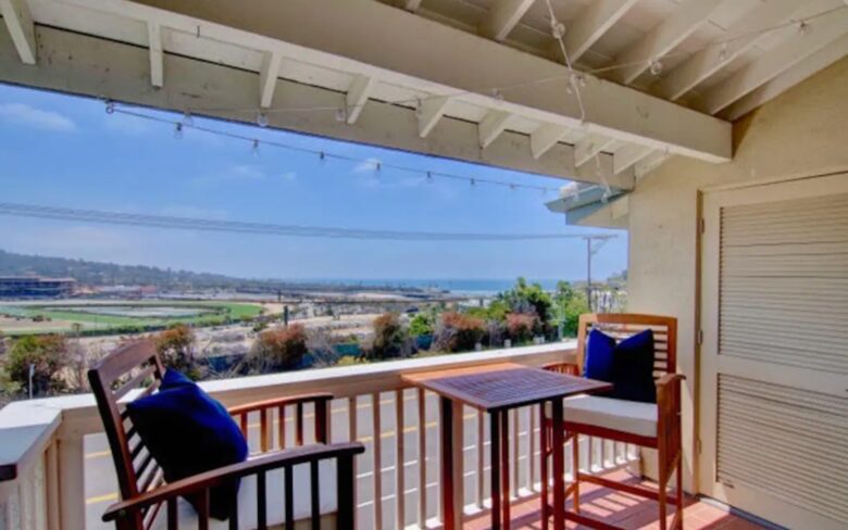 Solana Beach Views Retreat - Solana Beach, California