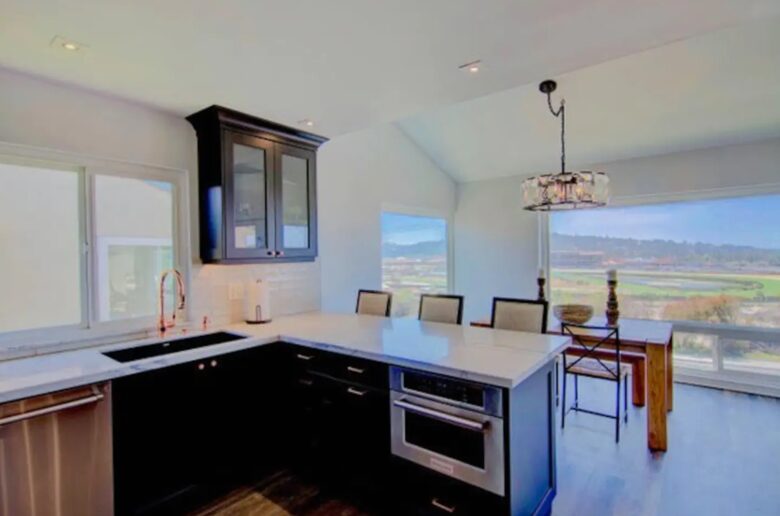 Solana Beach Views Retreat - Solana Beach, California