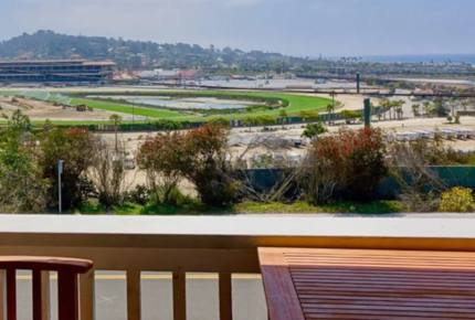 Solana Beach Views Retreat - Solana Beach, California