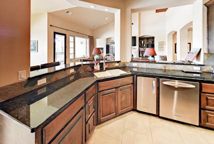 Texas Lake Luxury near Austin - Lakeway, Texas