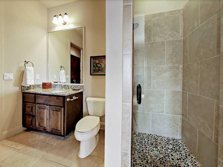 Texas Lake Luxury near Austin - Lakeway, Texas