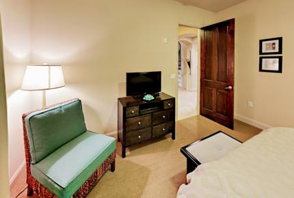 Texas Lake Luxury near Austin - Lakeway, Texas