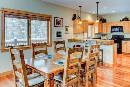 Luxury Cabin and Ski Resort - Big Sky, Montana