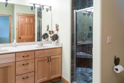 Luxury Cabin and Ski Resort - Big Sky, Montana