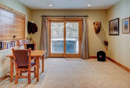 Luxury Cabin and Ski Resort - Big Sky, Montana