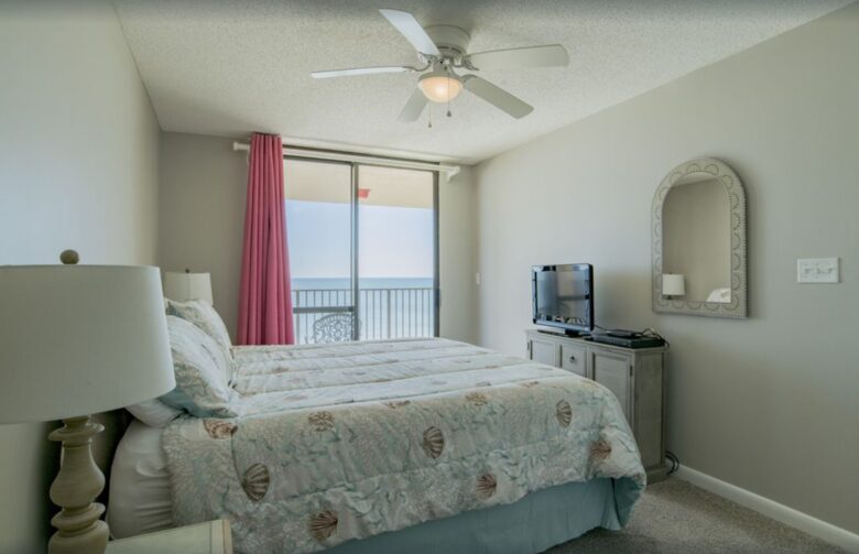 Two Bedroom Beachfront Retreat with Resort Style Amenities - Orange Beach, Alabama