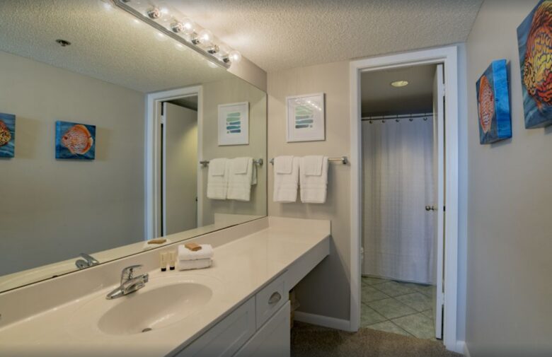 Two Bedroom Beachfront Retreat with Resort Style Amenities - Orange Beach, Alabama