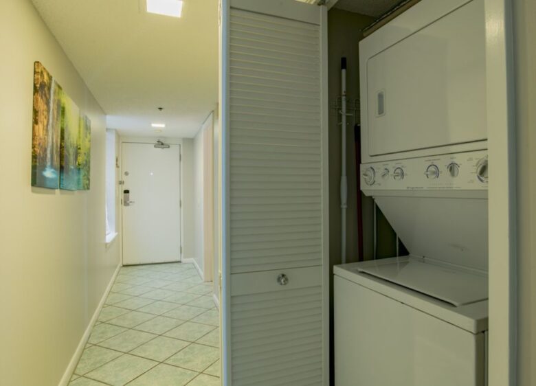 Two Bedroom Beachfront Retreat with Resort Style Amenities - Orange Beach, Alabama