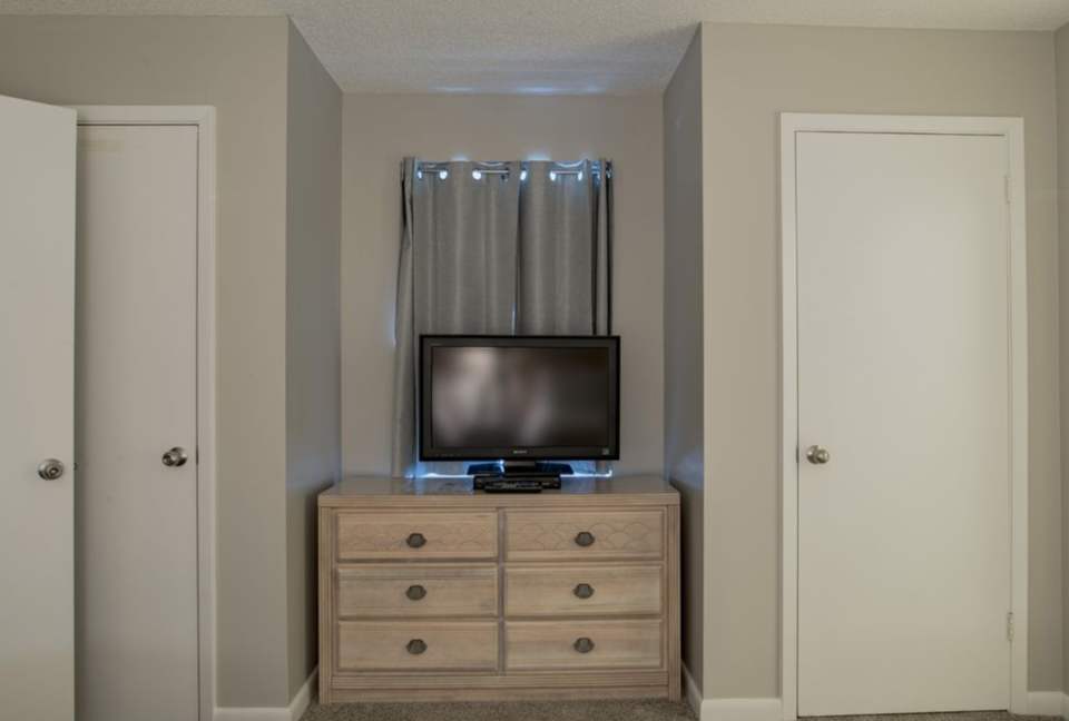 Two Bedroom Beachfront Retreat with Resort Style Amenities - Orange Beach, Alabama