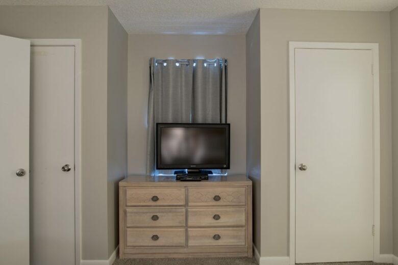 Two Bedroom Beachfront Retreat with Resort Style Amenities - Orange Beach, Alabama