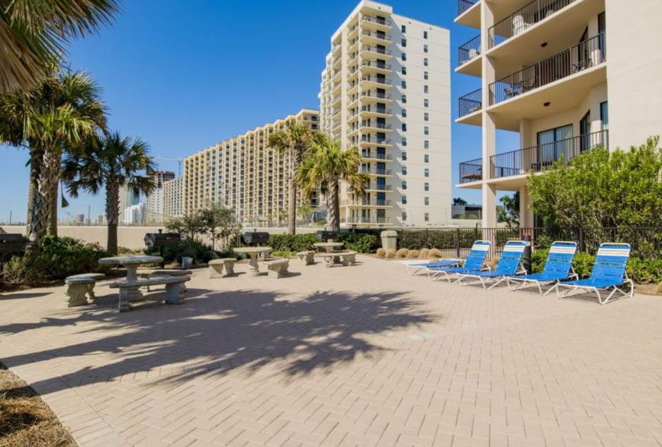 Two Bedroom Beachfront Retreat with Resort Style Amenities - Orange Beach, Alabama