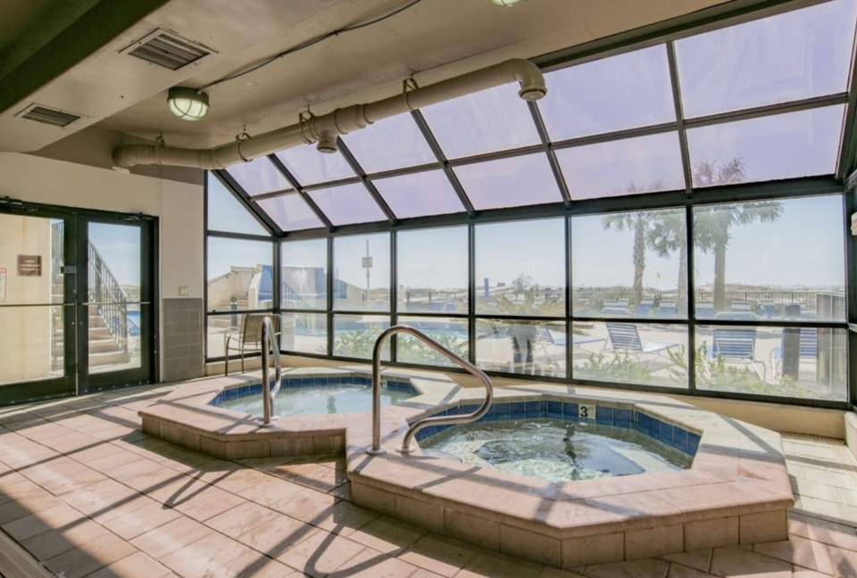 Two Bedroom Beachfront Retreat with Resort Style Amenities - Orange Beach, Alabama