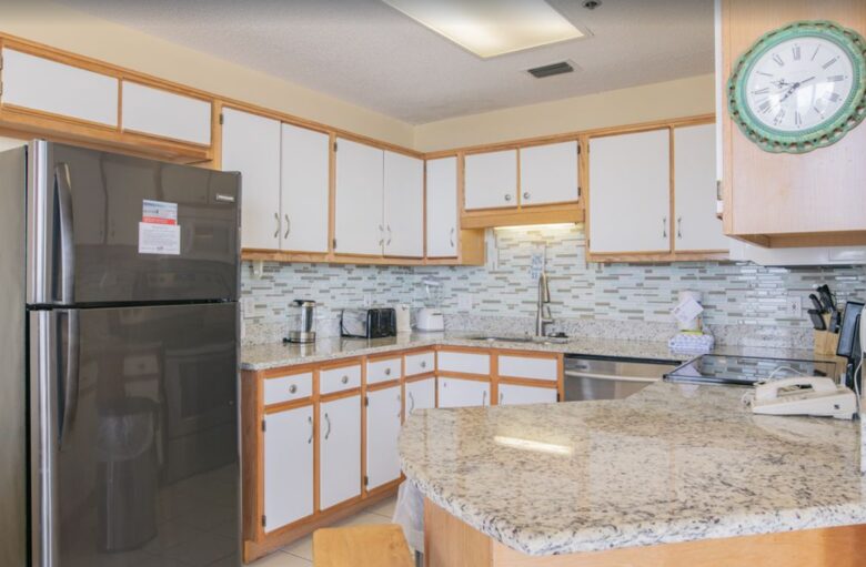 One Bedroom Beachfront Getaway with Resort Style Amenities - Orange Beach, Alabama