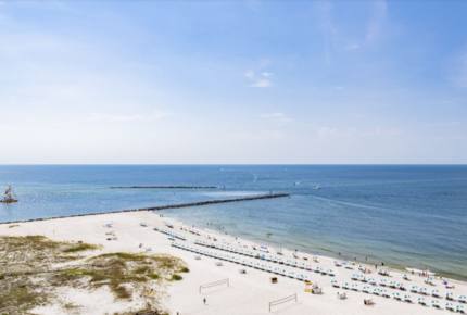 One Bedroom Beachfront Getaway with Resort Style Amenities - Orange Beach, Alabama