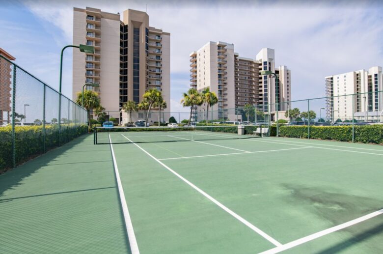 One Bedroom Beachfront Getaway with Resort Style Amenities - Orange Beach, Alabama