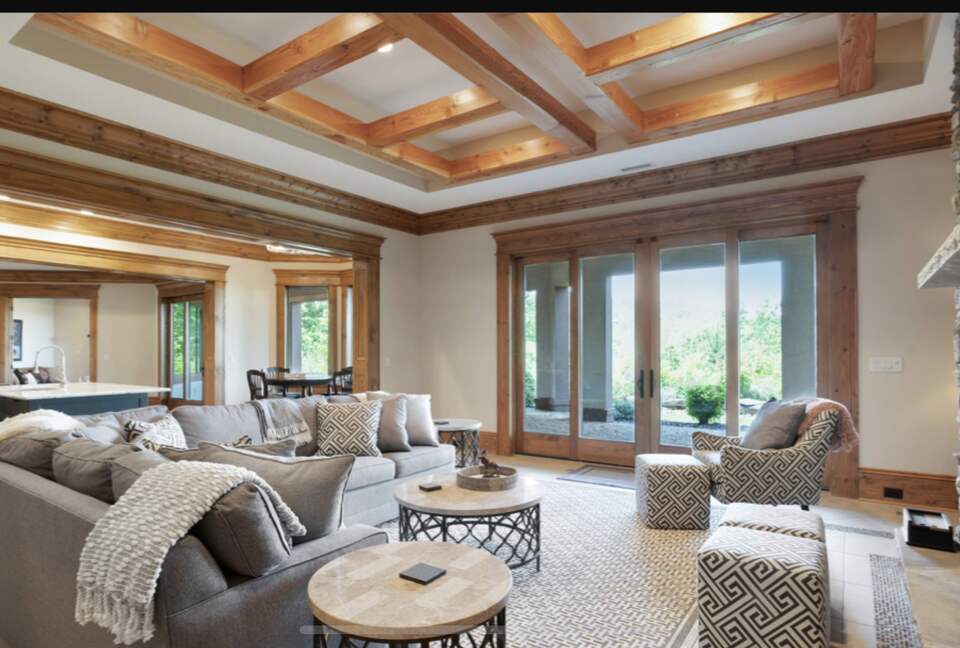 Waving Bear Vistas - Boone, North Carolina