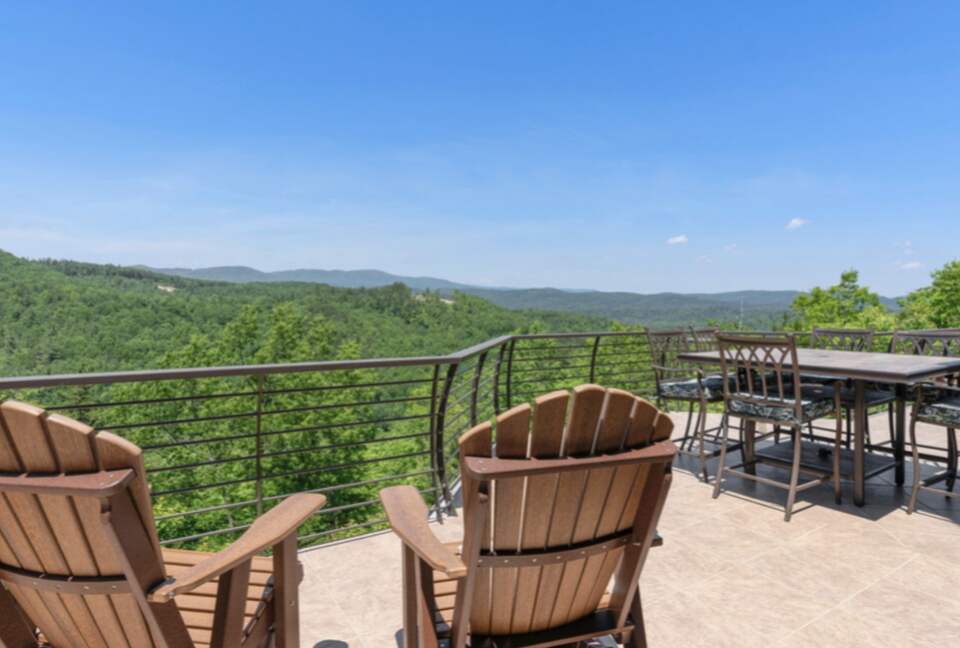 Waving Bear Vistas - Boone, North Carolina