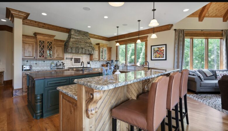 Waving Bear Vistas - Boone, North Carolina