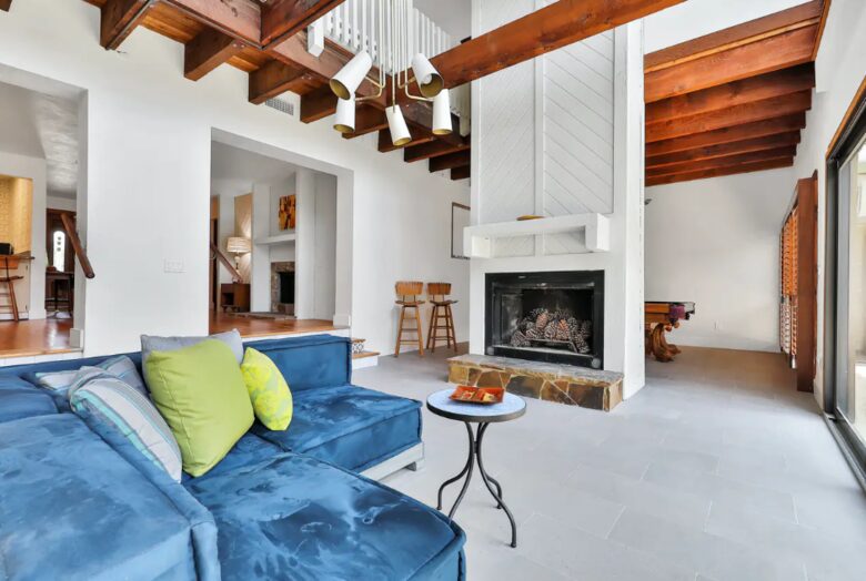 Waterfront Intracoastal 70's Hip Pad with Pool - Ormond Beach, Florida