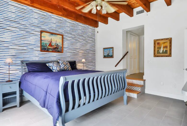 Waterfront Intracoastal 70's Hip Pad with Pool - Ormond Beach, Florida