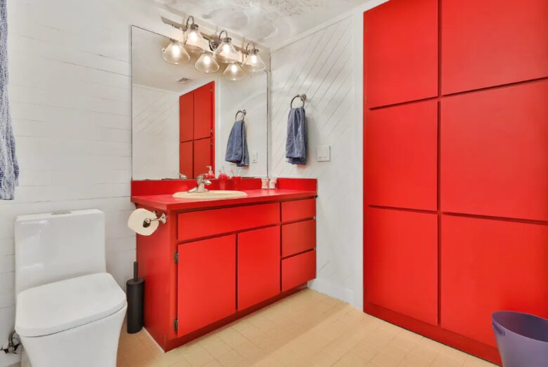 Waterfront Intracoastal 70's Hip Pad with Pool - Ormond Beach, Florida