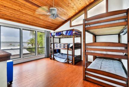 Waterfront Intracoastal 70's Hip Pad with Pool - Ormond Beach, Florida