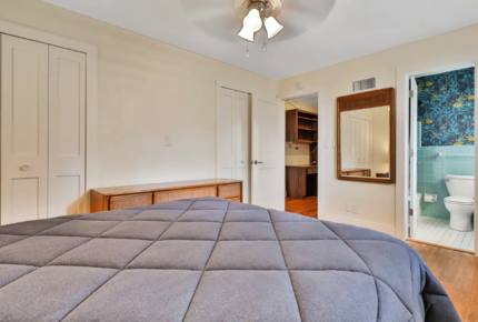 Waterfront Intracoastal 70's Hip Pad with Pool - Ormond Beach, Florida