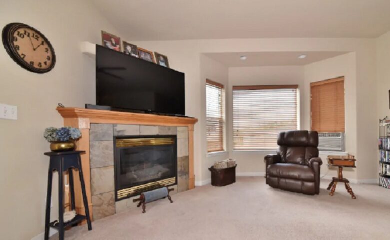 Water View Luxury - Bremerton, Washington