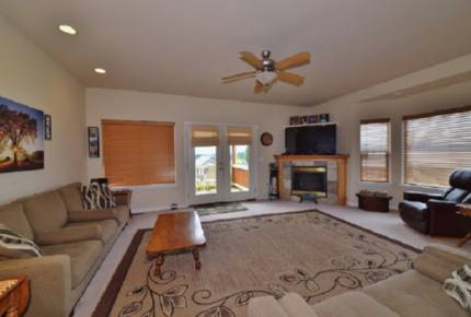 Water View Luxury - Bremerton, Washington