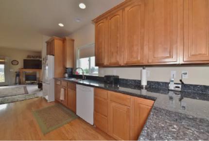 Water View Luxury - Bremerton, Washington