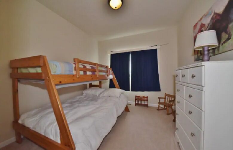 Water View Luxury - Bremerton, Washington