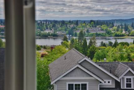 Water View Luxury - Bremerton, Washington