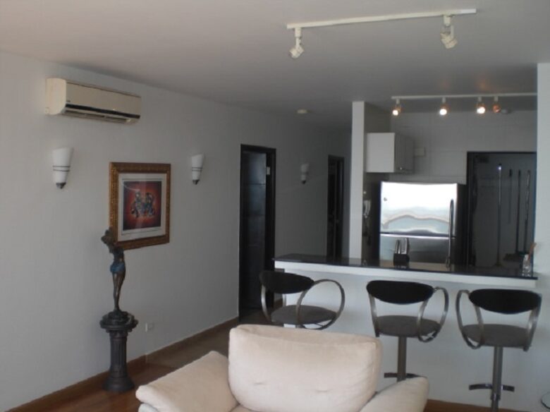 Direct Oceanfront Luxury Retreat - Panama City, Panama