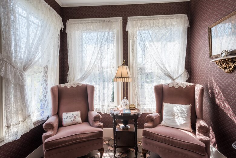 West Beach Family Compound on the CT Shoreline - Westbrook, Connecticut