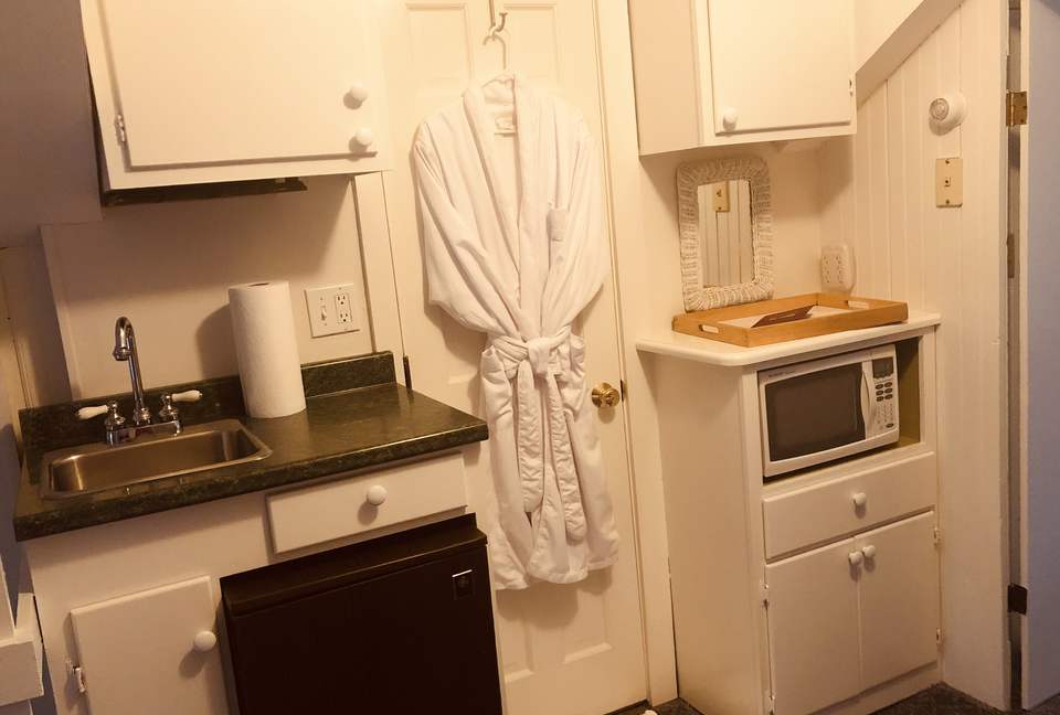 West Beach Family Compound on the CT Shoreline - Westbrook, Connecticut