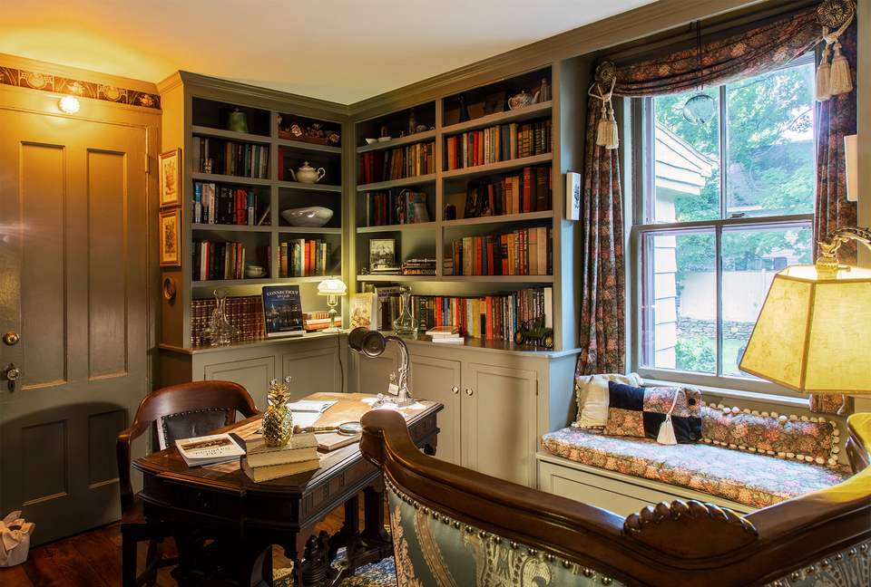 West Beach Family Compound on the CT Shoreline - Westbrook, Connecticut