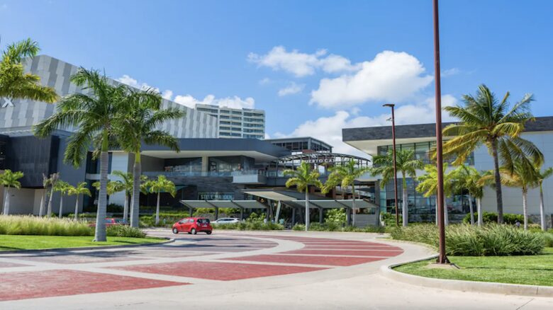 Puerto Cancun Luxury - Cancun, Mexico