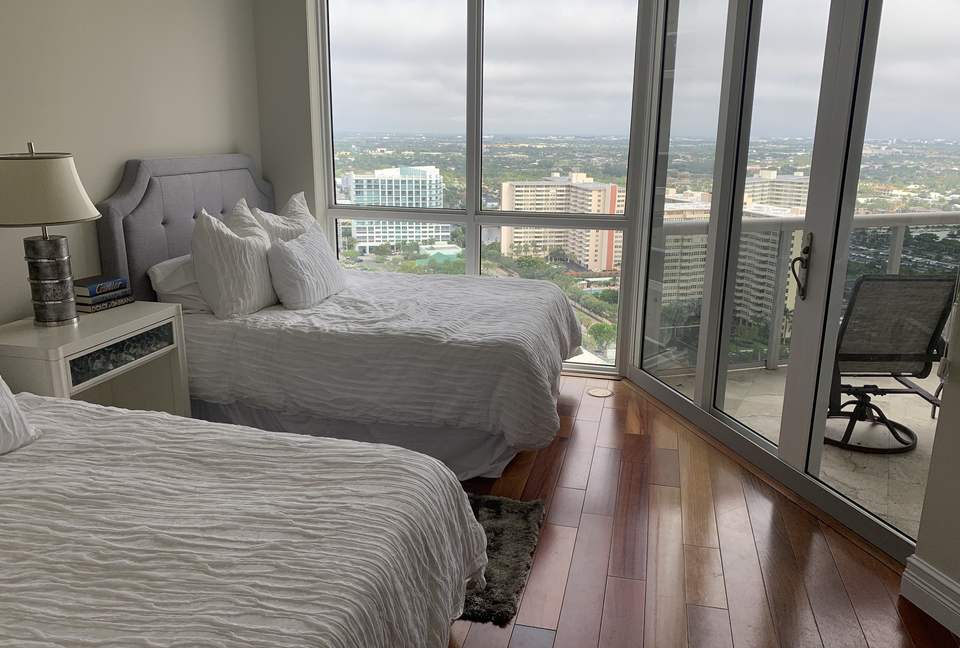 Fort Lauderdale Oceanfront Residence - Fort Lauderdale, Florida