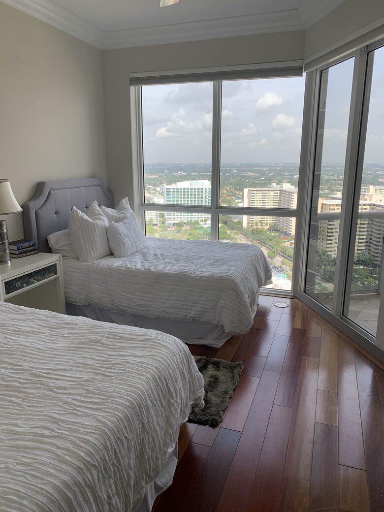 Fort Lauderdale Oceanfront Residence - Fort Lauderdale, Florida