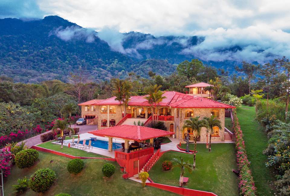 Topanga Villa - Ojochal, Costa Rica