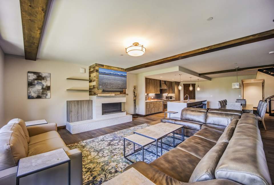 Tahoe Beach Club Penthouse - Stateline, Nevada
