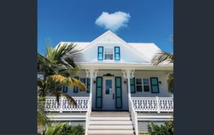 Pinders Beachfront Villa and Cottage - Long Island, Bahamas