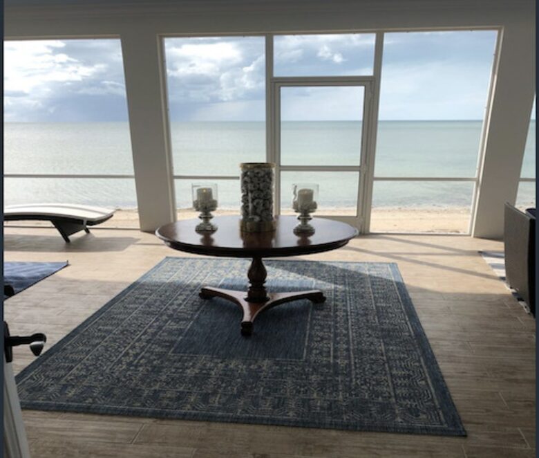 Pinders Beachfront Villa and Cottage - Long Island, Bahamas