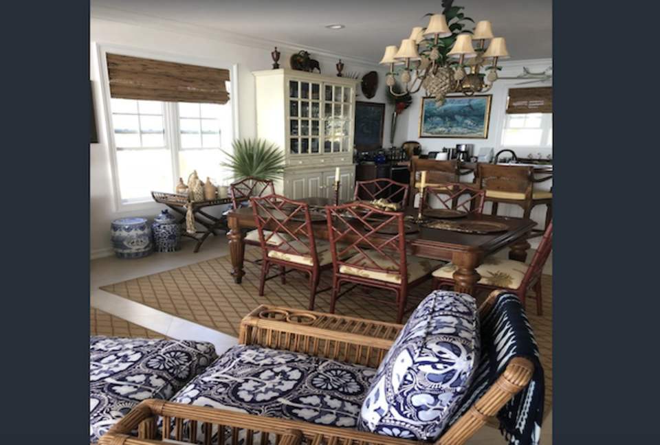 Pinders Beachfront Villa and Cottage - Long Island, Bahamas