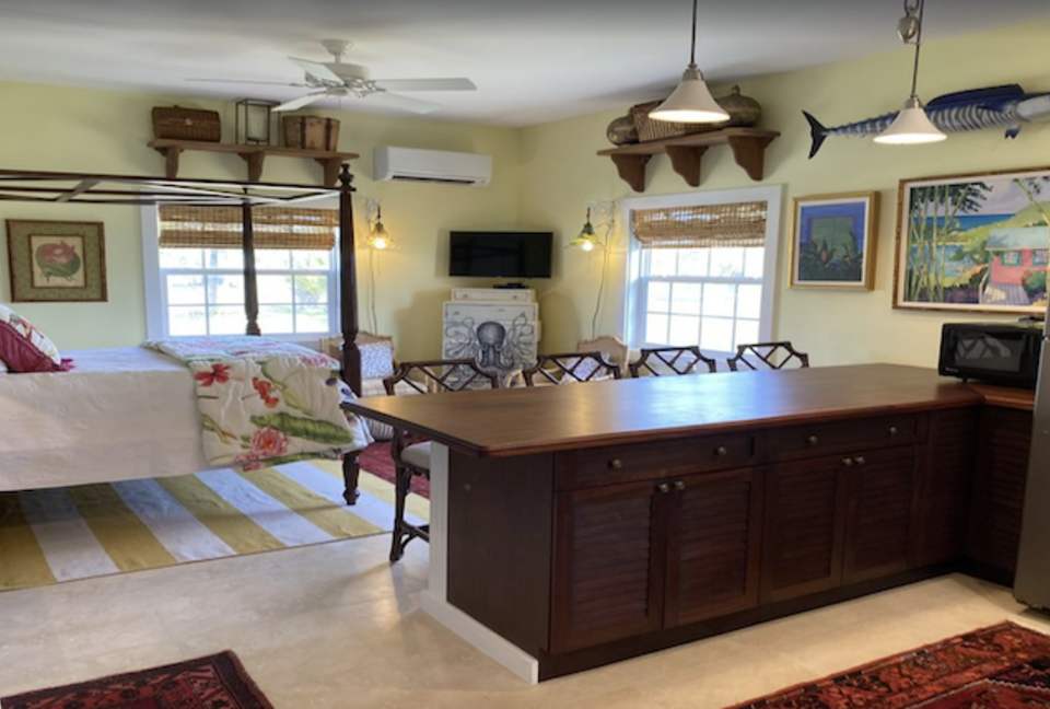 Pinders Beachfront Villa and Cottage - Long Island, Bahamas