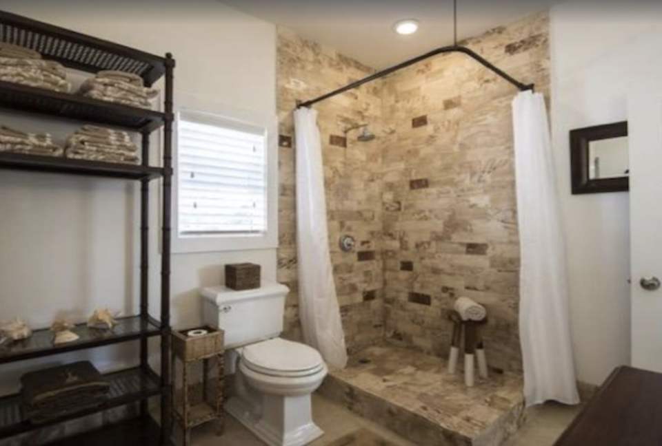 Pinders Beachfront Villa and Cottage - Long Island, Bahamas