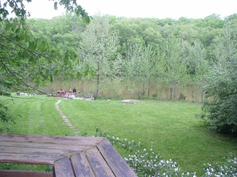 Lakefront Midwest Chalet - Innsbrook, Missouri