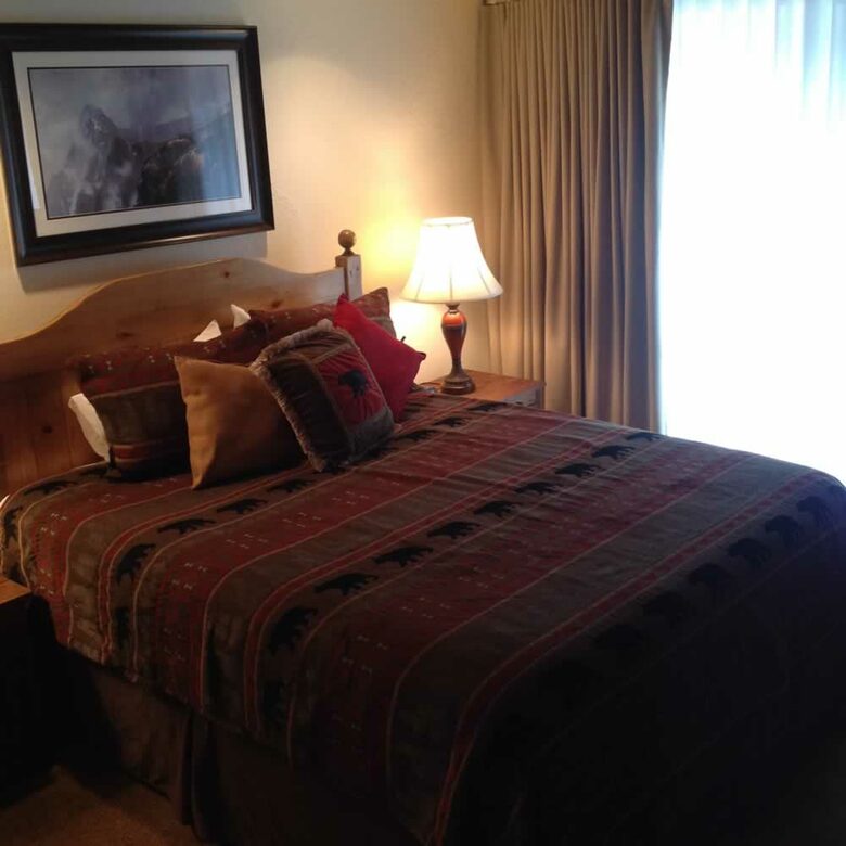 Aspen Mountain Residence *Available during Aspen Food and Wine Festival 2024* - Aspen, Colorado