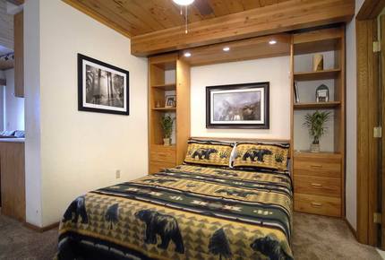 Aspen Mountain Residence *Available during Aspen Food and Wine Festival 2024* - Aspen, Colorado