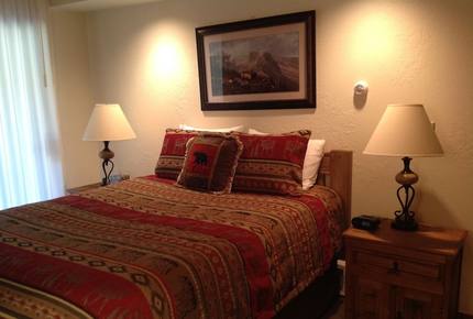 Aspen Mountain Residence *Available during Aspen Food and Wine Festival 2024* - Aspen, Colorado